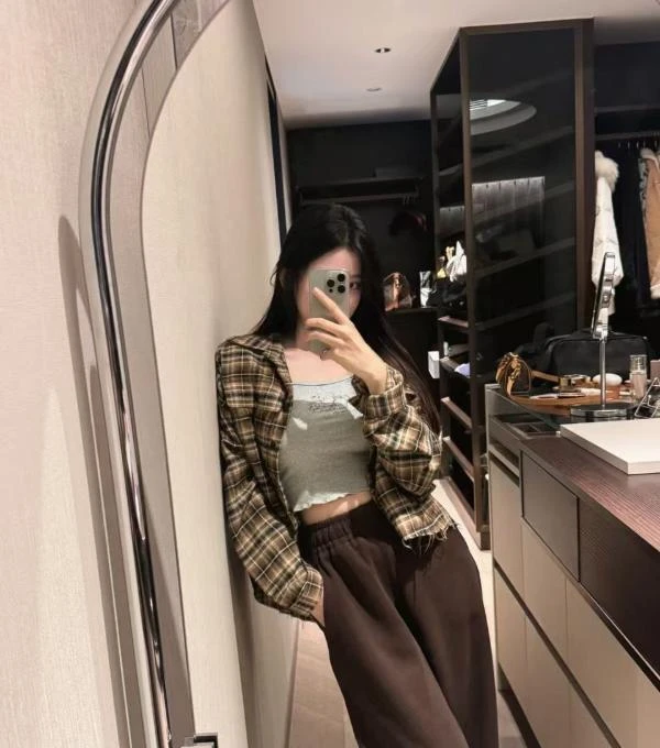 服务系小御姐生活照(2)