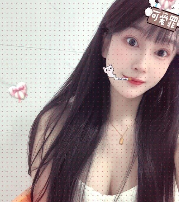 杨一生活照(3)
