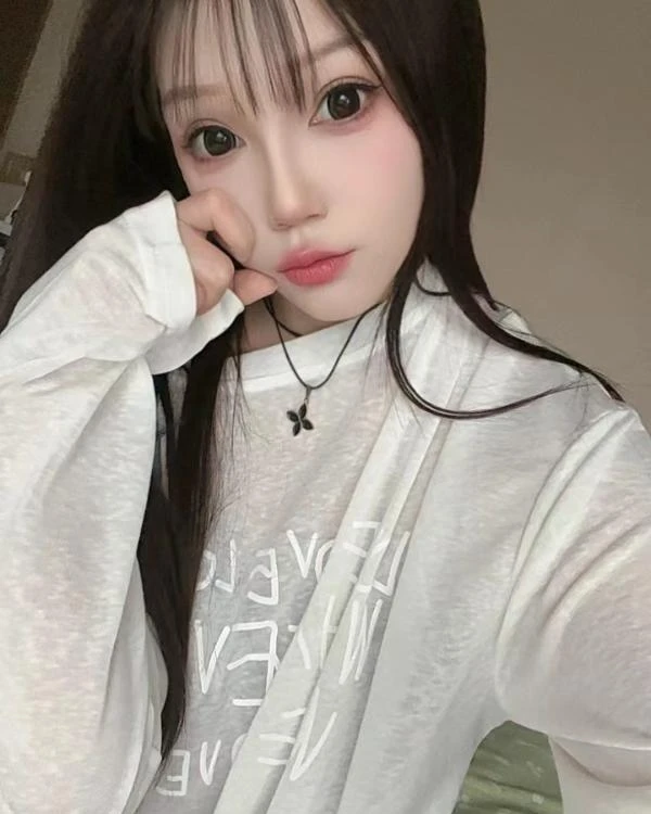 甜甜的小奶猫糖糖生活照(3)