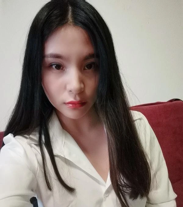武汉楼凤娇小女人
