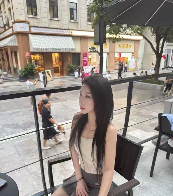 米兰达可儿生活照(2)
