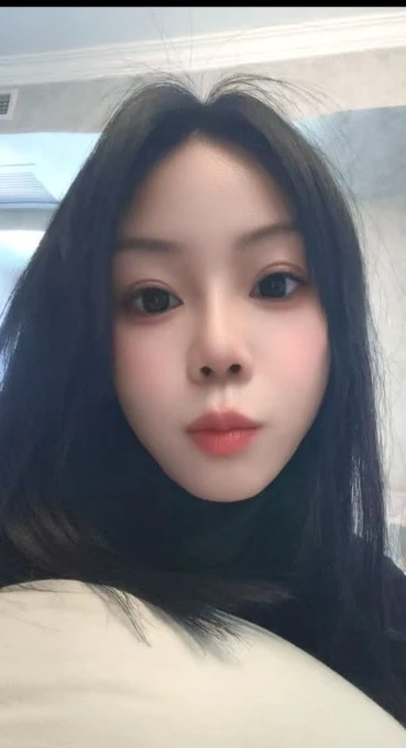 子玥生活照(2)