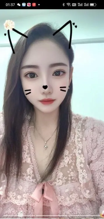 莉莉