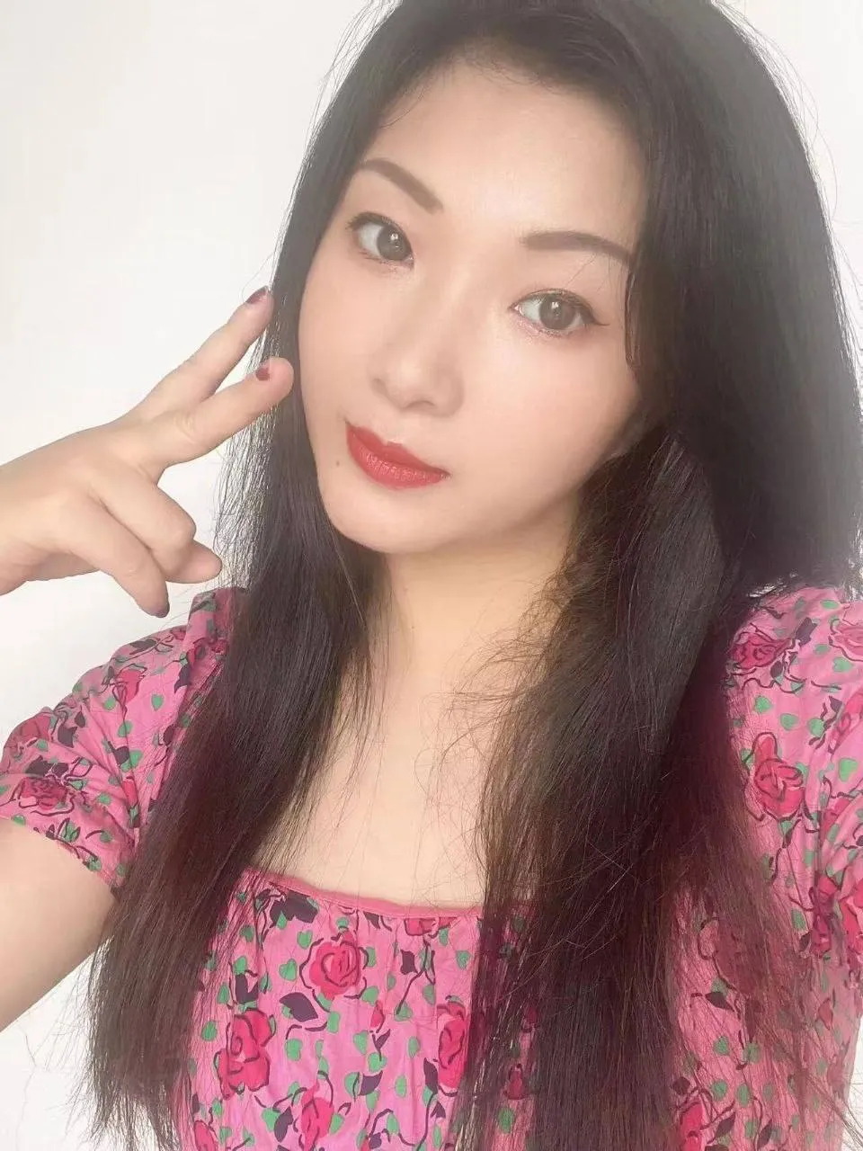 小万茜生活照(2)