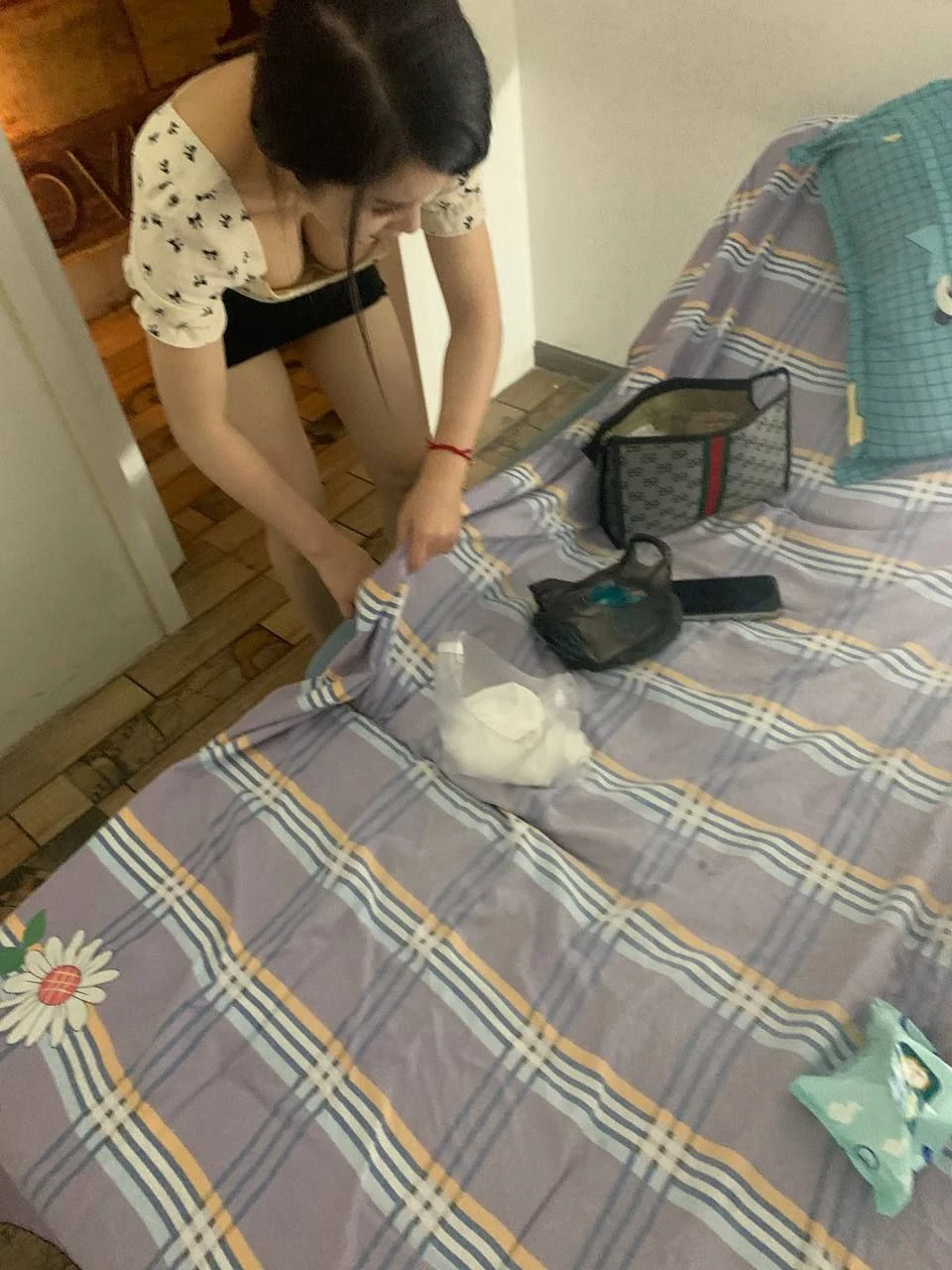 荣华街站街生活照(3)