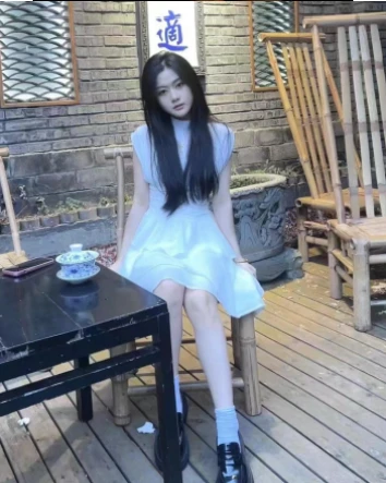 甜茶女孩