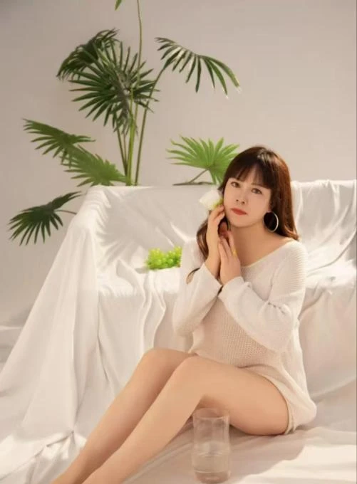 米娜生活照(2)