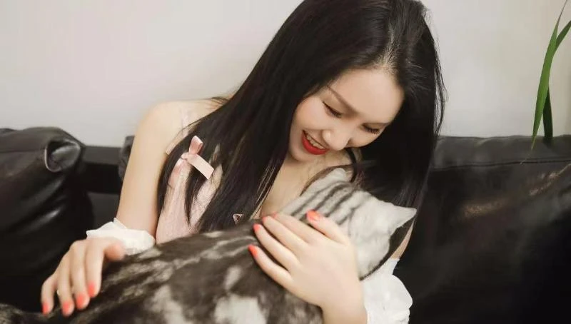 柔儿生活照(2)