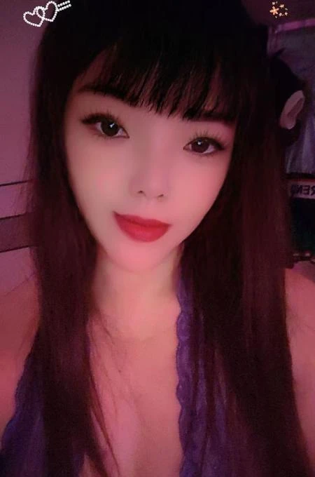 嫚嫚生活照(1)