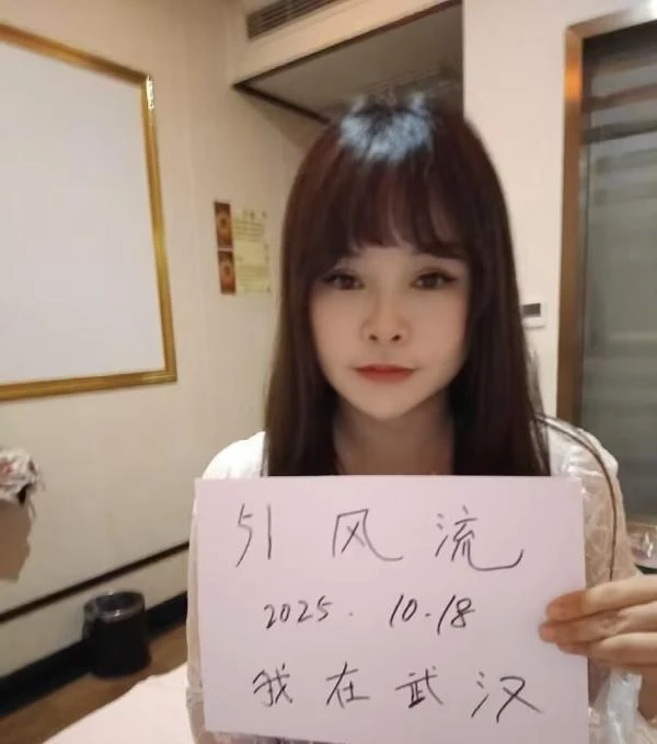 尾巴生活照(2)