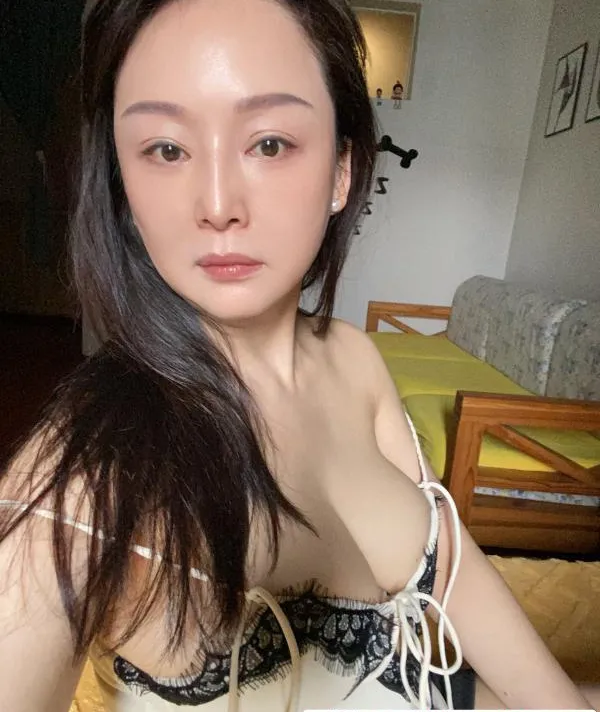 莨子生活照(2)
