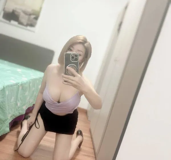 玲玲生活照(3)